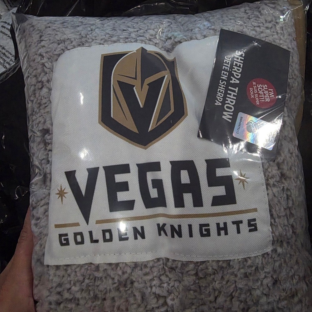 Vegas Golden Knights NHL Sherpa Throw Blanket 50x60 Soft Fleece Grey NW Group